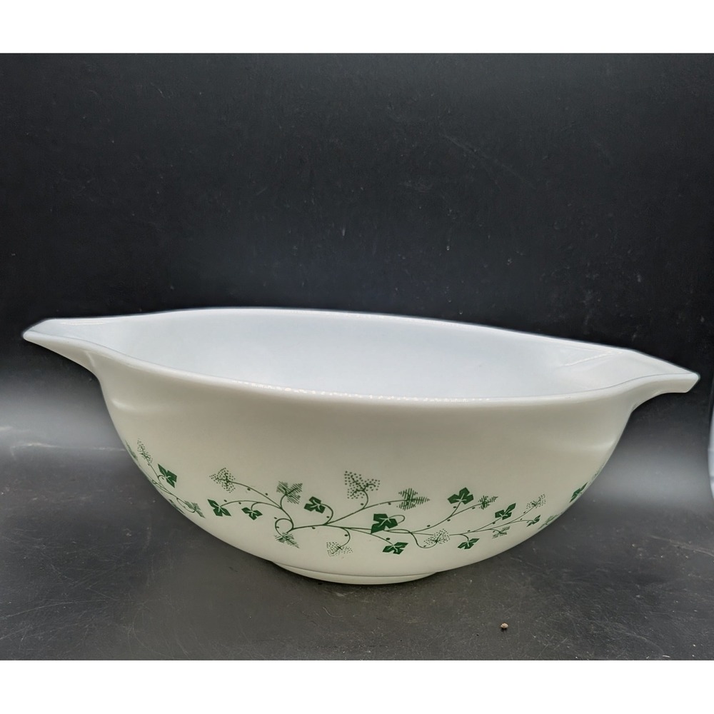 Pyrex Terrace Ivy 444 Cinderella Mixing Bowl 4 Qt Green White Milk Glass Vintage